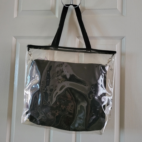 Disney Sleeping Beauty Tote - Picture 2 of 6